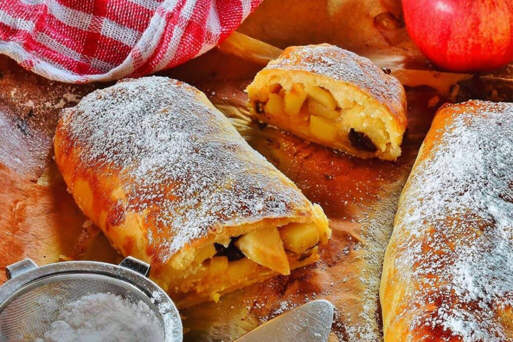 Best Apfelstrudel Near Me